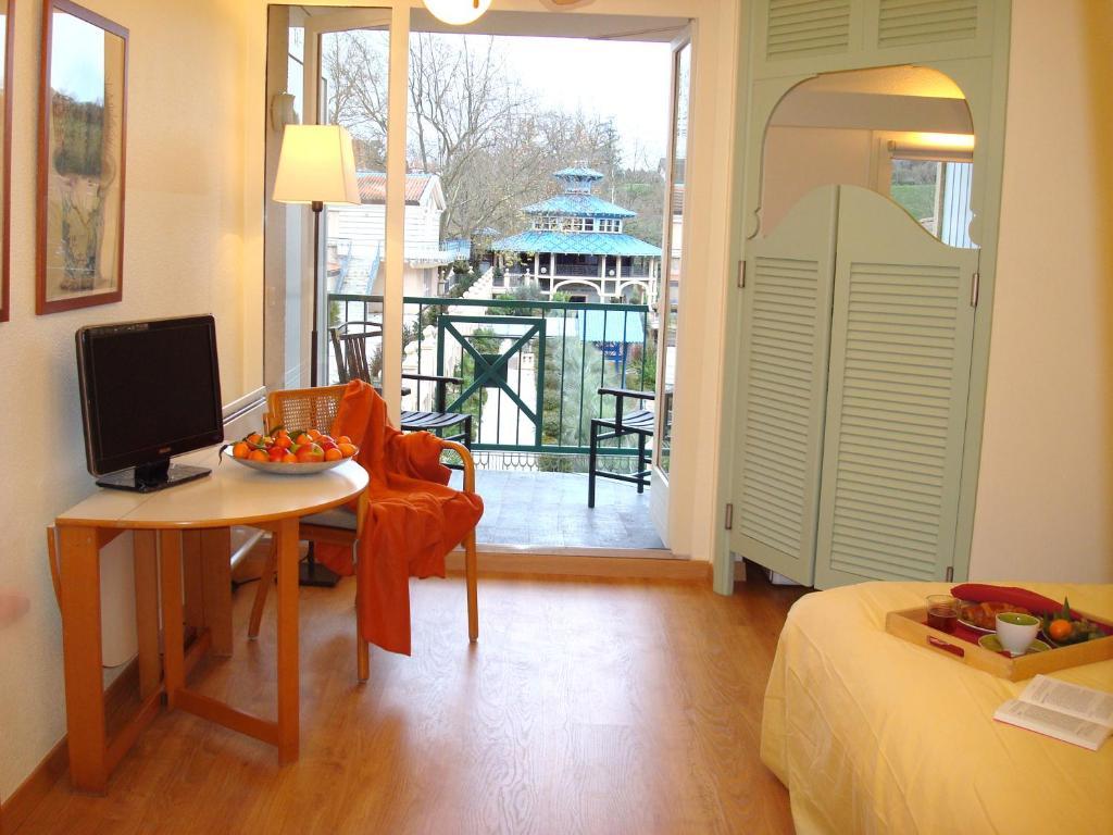 Le Domaine Du Levant Otel Cambo-les-Bains Oda fotoğraf